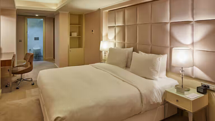 Doubletree By Hilton Hotel Izmir - Alsancak